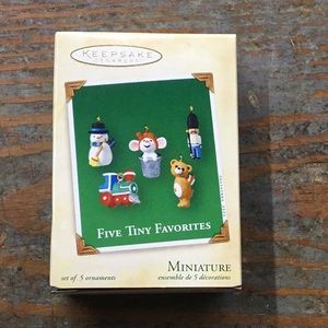Hallmark Five Tiny Favorite Miniature Ornaments 2002